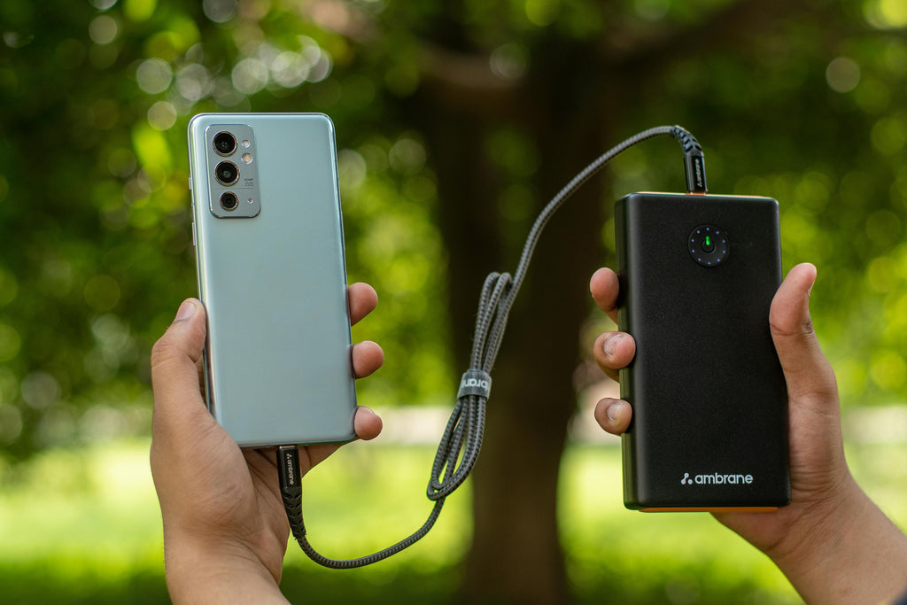 Powerbanks for Travel: How to Choose the Best Powerbank for Travel and Outdoor Adventures